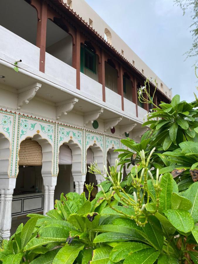 Mandawa Kothi Hotel Exterior photo